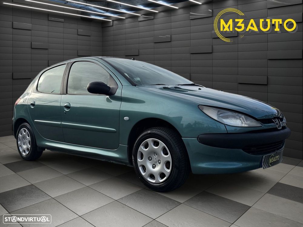 Peugeot 206 1.1 XT - 2