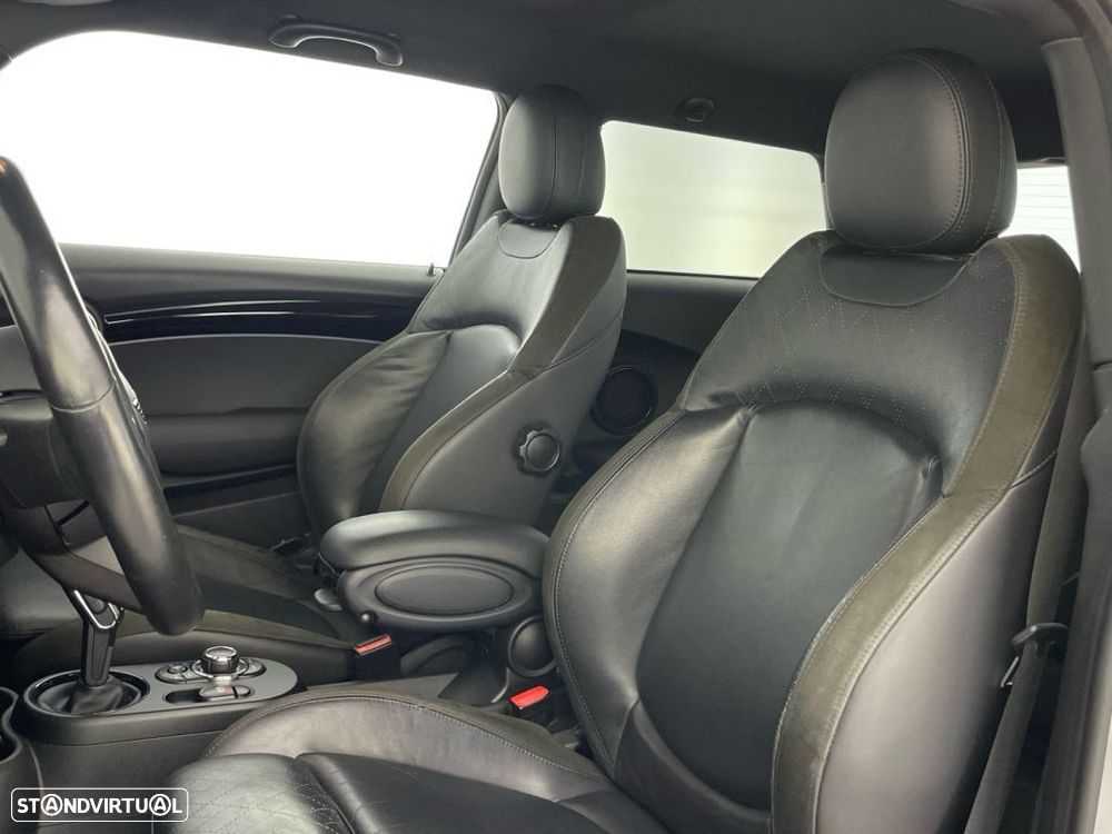 MINI 3 Portas Cooper SE Classic - 20