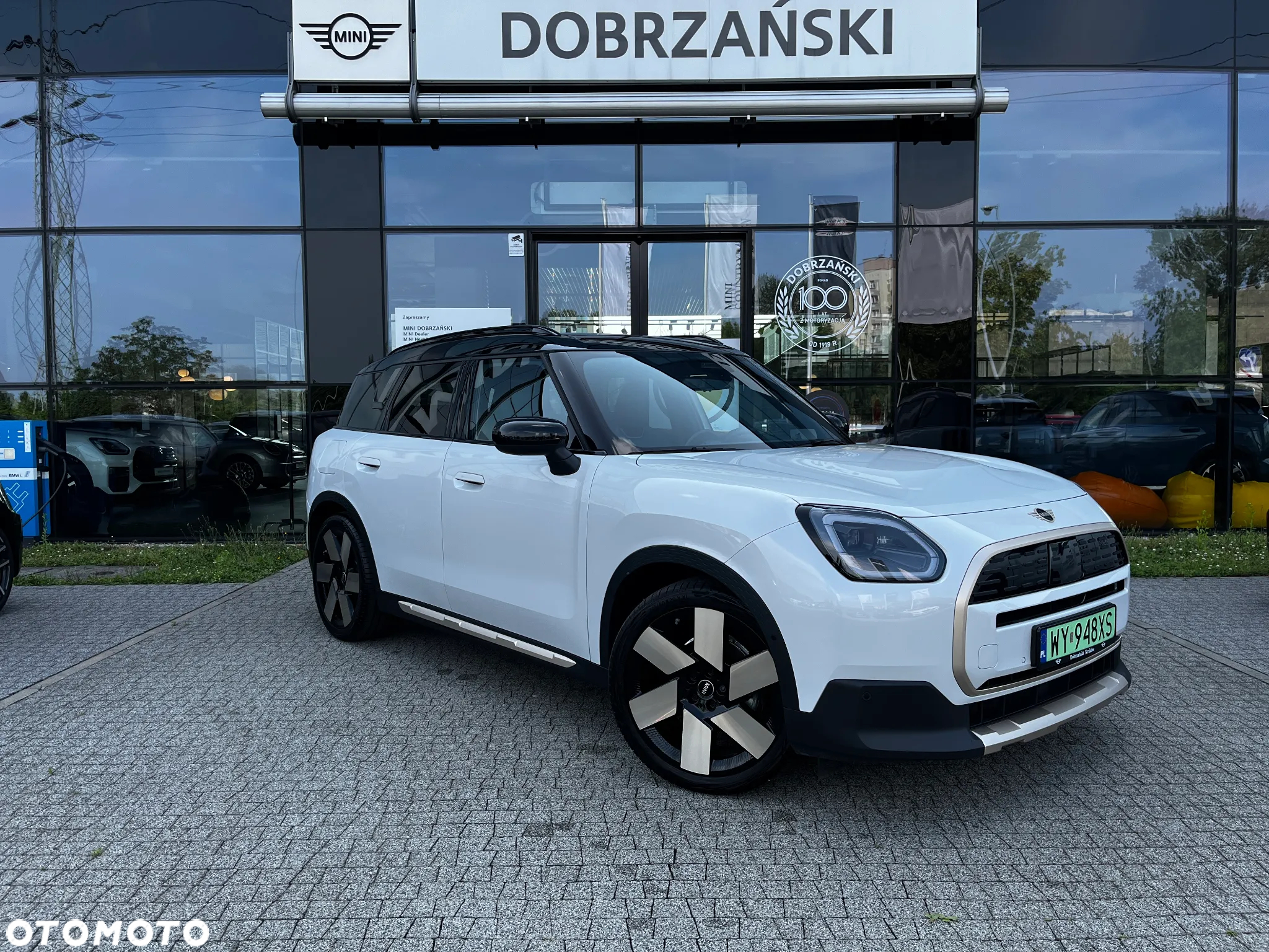 MINI Countryman E 66.5kWh Linia Favoured - 2