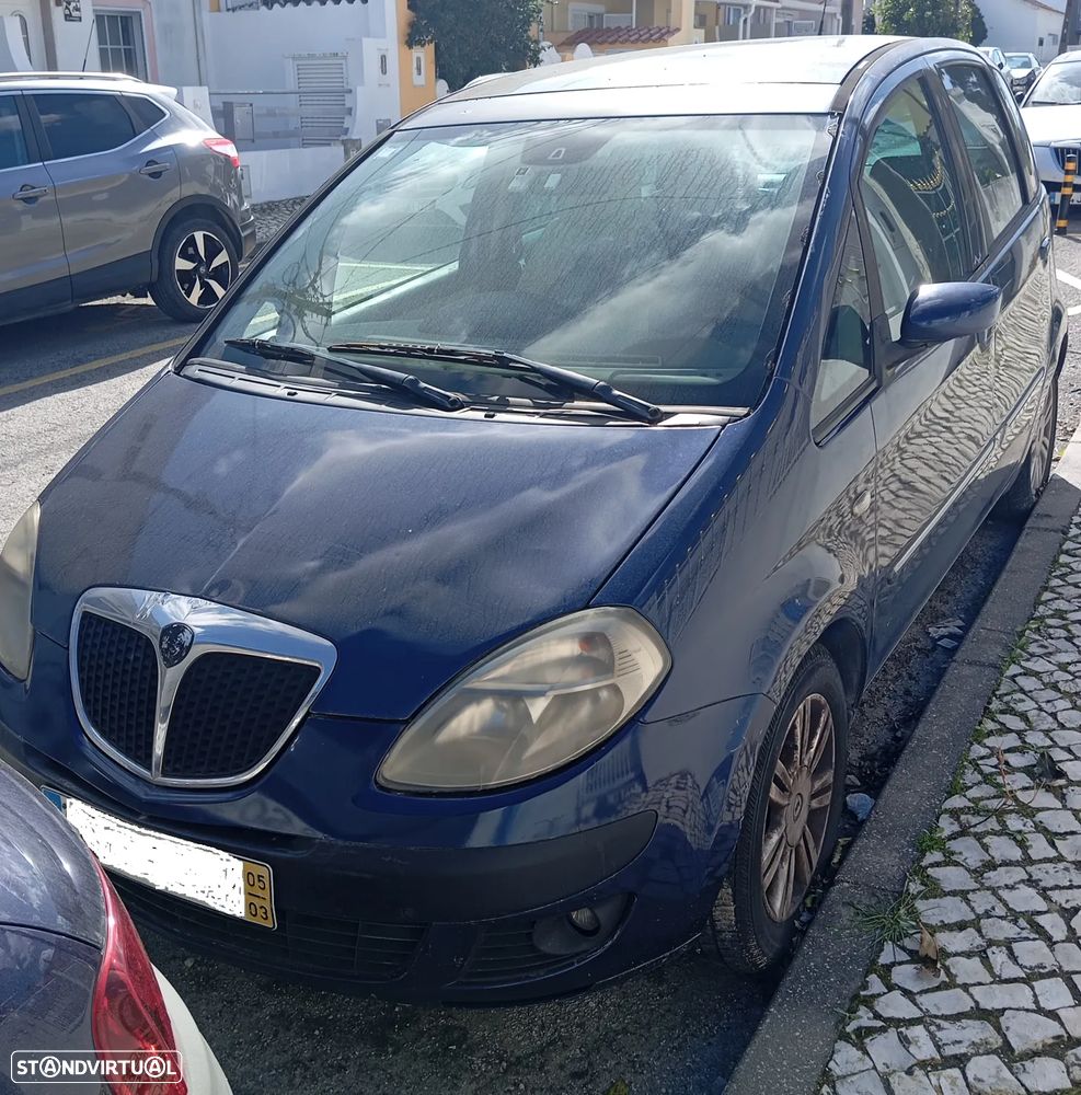 Lancia Musa 1.3 16V M-jet Oro - 9