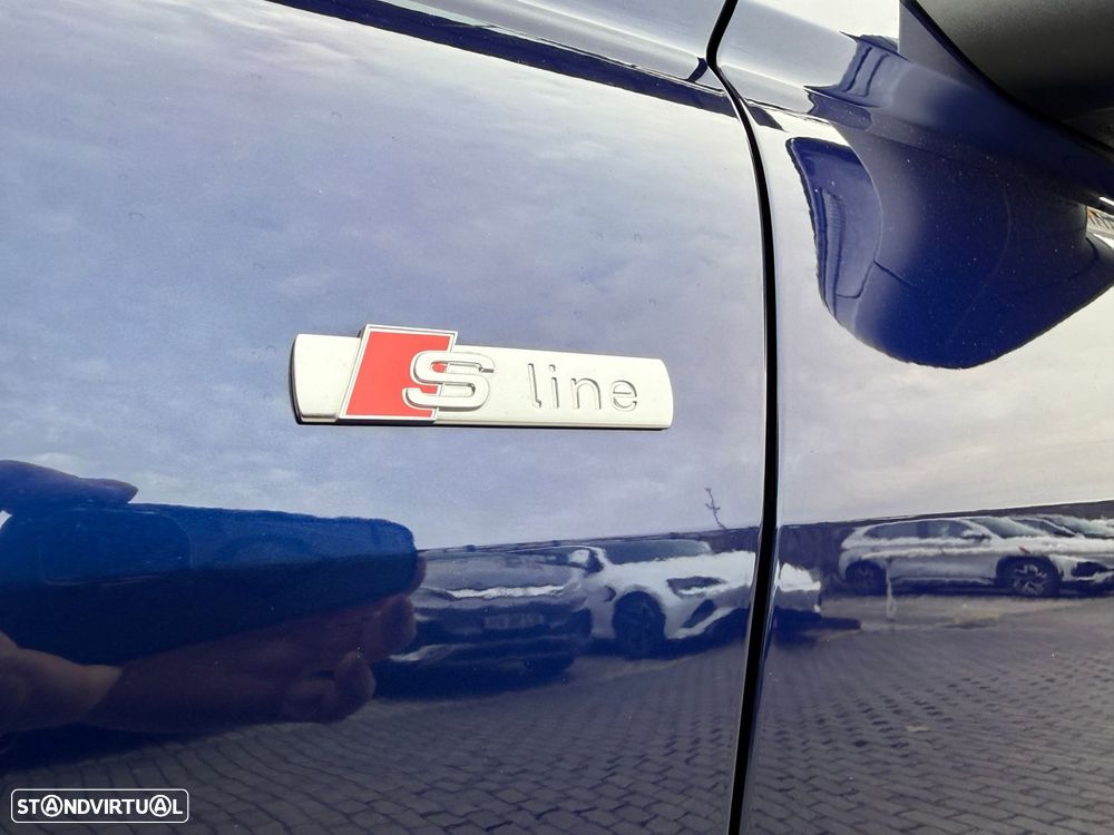 Audi Q4 e-tron 45 82 kWh SE Business - 16