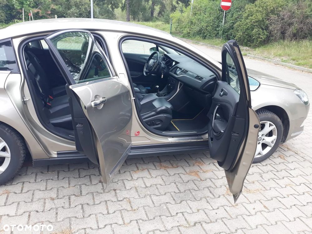 Citroën C5 2.0 HDi Exclusive - 8