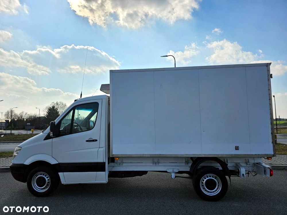 Mercedes-Benz Sprinter - 35