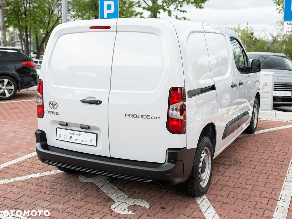 Toyota Proace City - 6