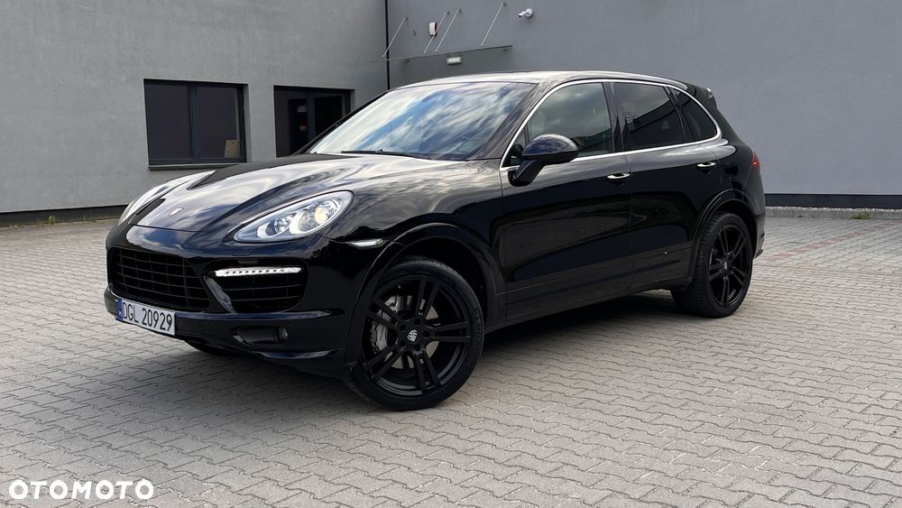 Porsche Cayenne - 1