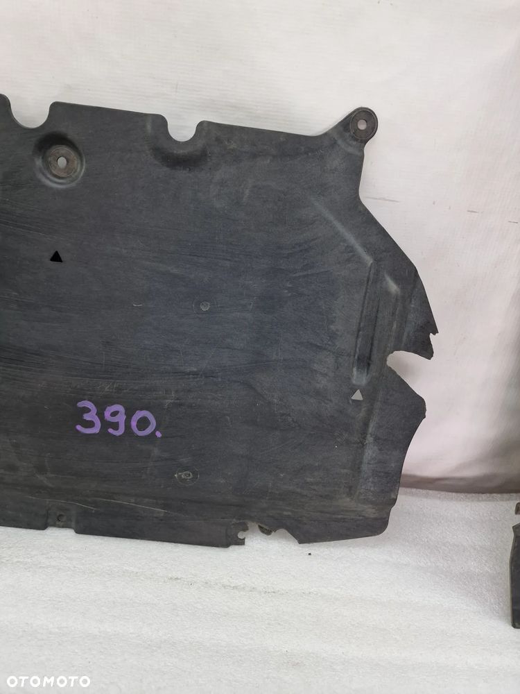 BMW G30 / G31 / G32 / G14 / G11 / G12 PŁYTA / OSŁONA POD SILNIK , NR 51757340168 / 7340168 , NR AUKCJI NSŁ390 - 2
