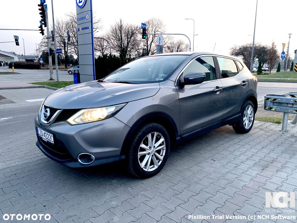 Nissan Qashqai 1.2 DIG-T 360 - 1