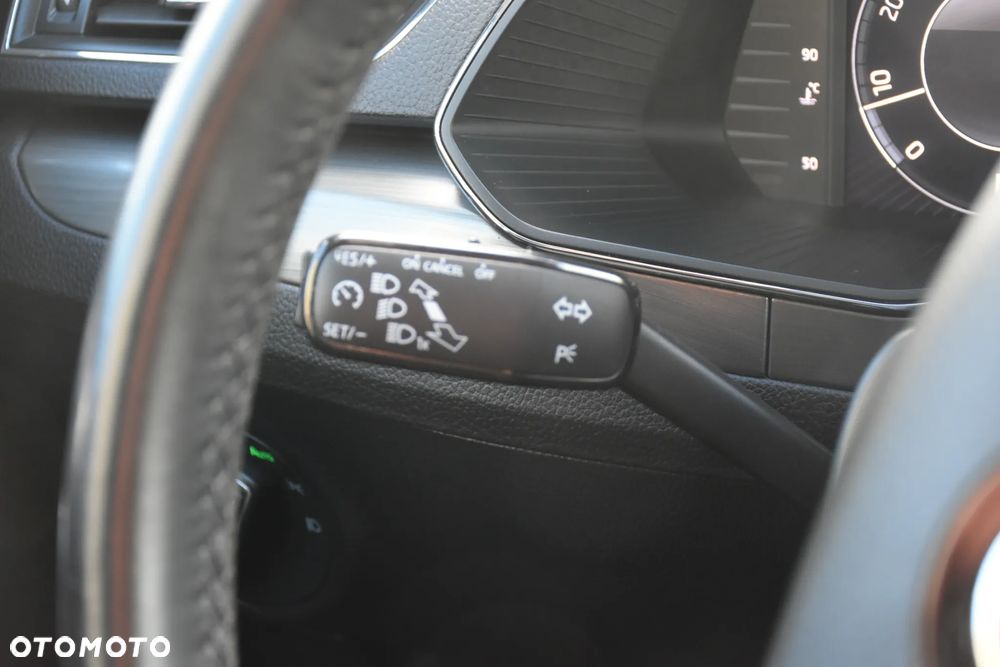 Skoda Superb 2.0 TDI DSG Ambition - 16