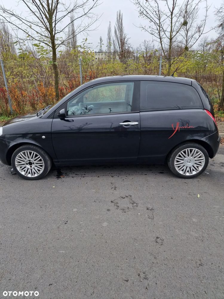 Lancia Ypsilon - 13