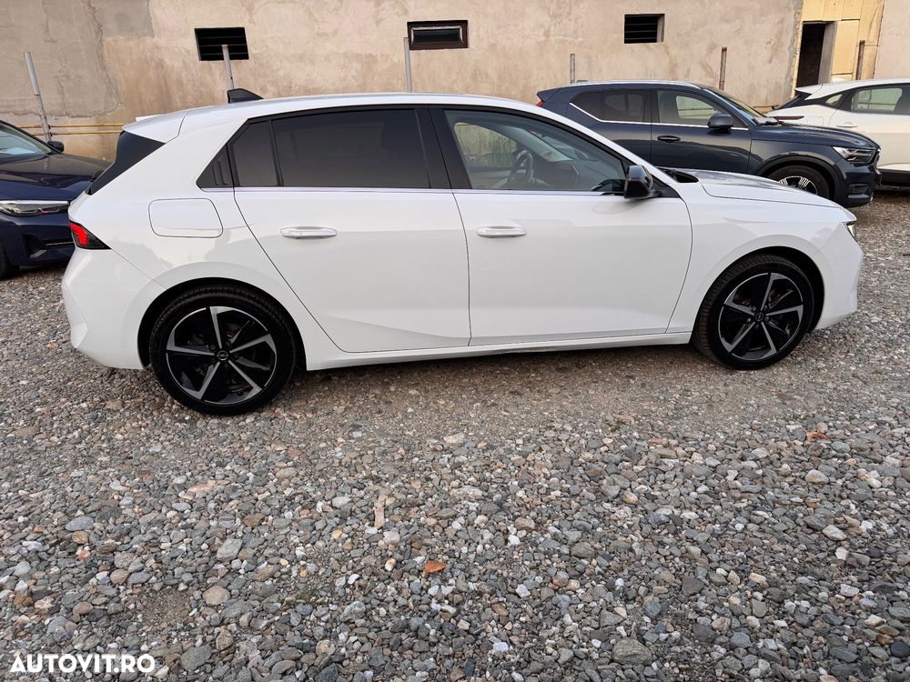 Opel Astra 1.5 D Automatik GS Line - 8