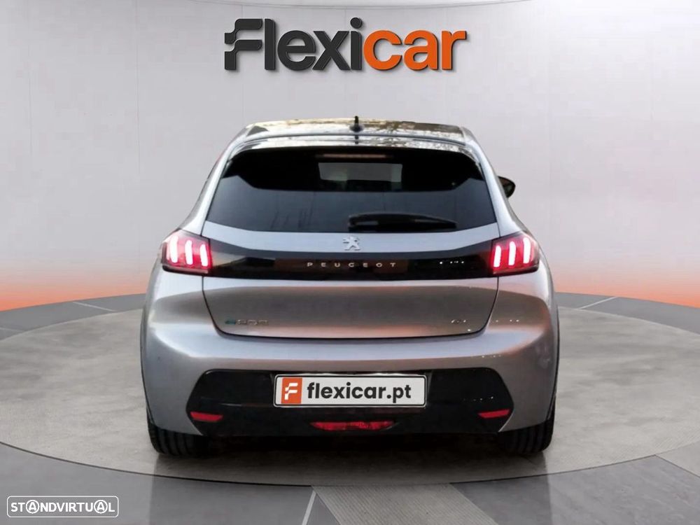Peugeot e-208 50 kWh GT Pack - 4