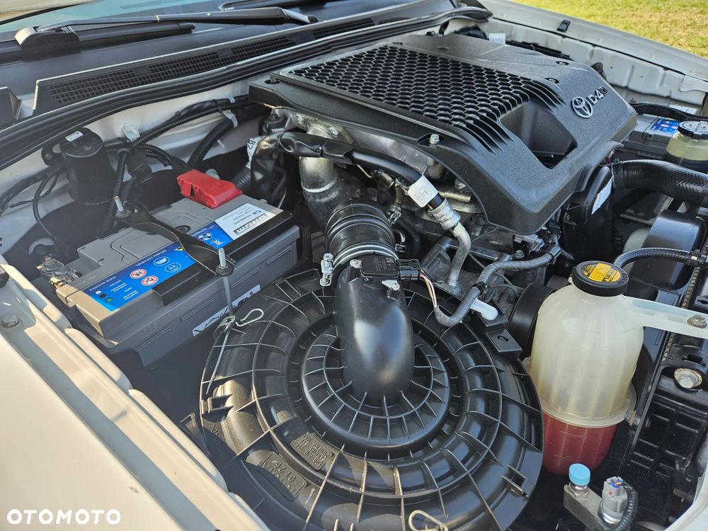 Toyota Hilux 3.0 D-4D Invincible - 15