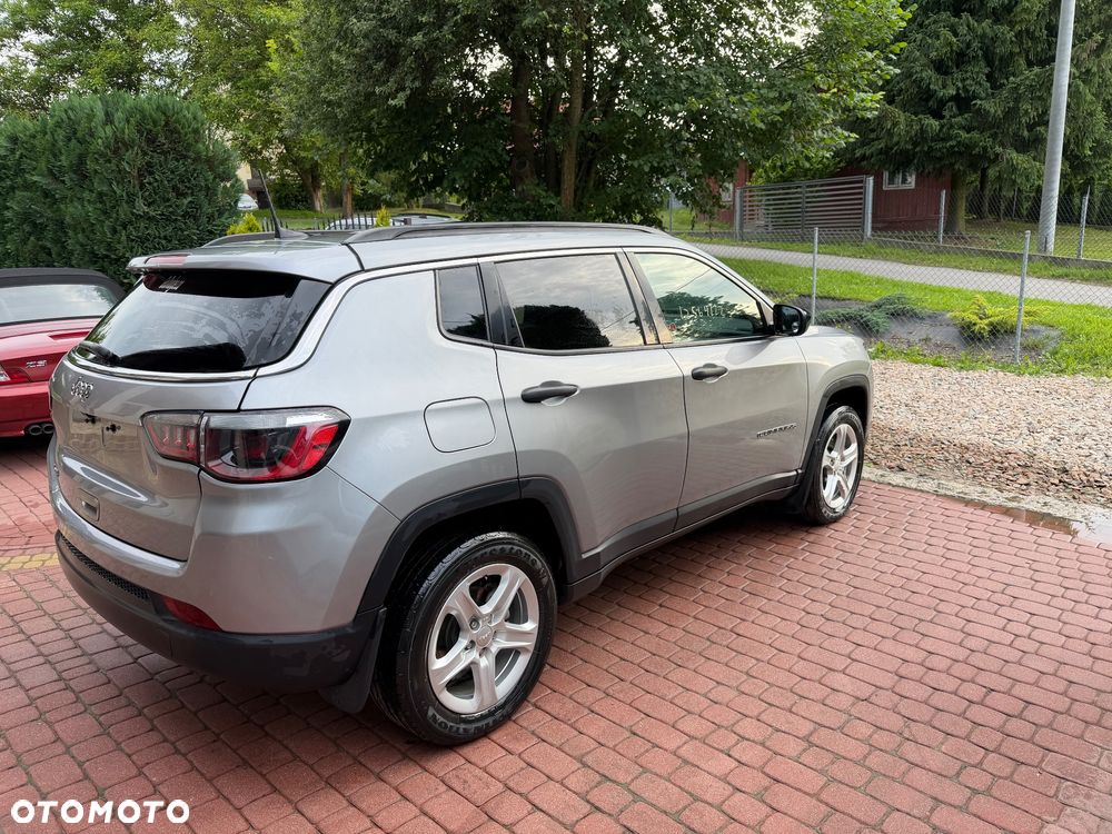 Jeep Compass - 14