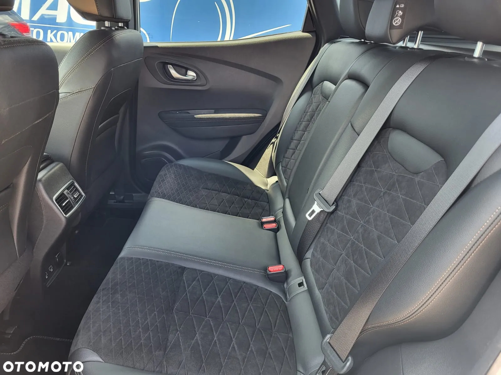 Renault Kadjar 1.3 TCe FAP Black Edition EDC - 14