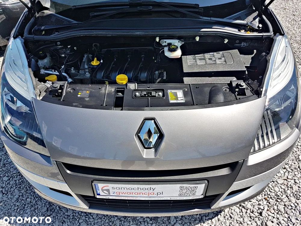 Renault Scenic 1.6 16V 110 Expression - 11