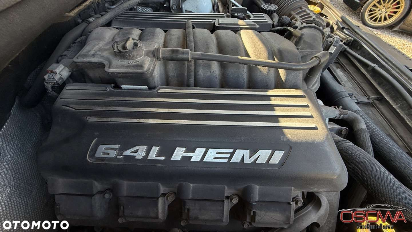Jeep Grand Cherokee - 34