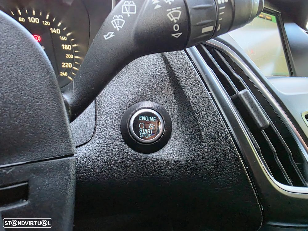 Ford Focus 1.0 SCTi Titanium - 28