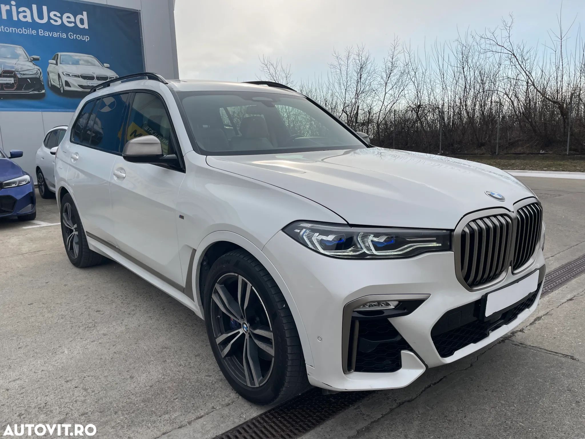 BMW X7 M50d - 1