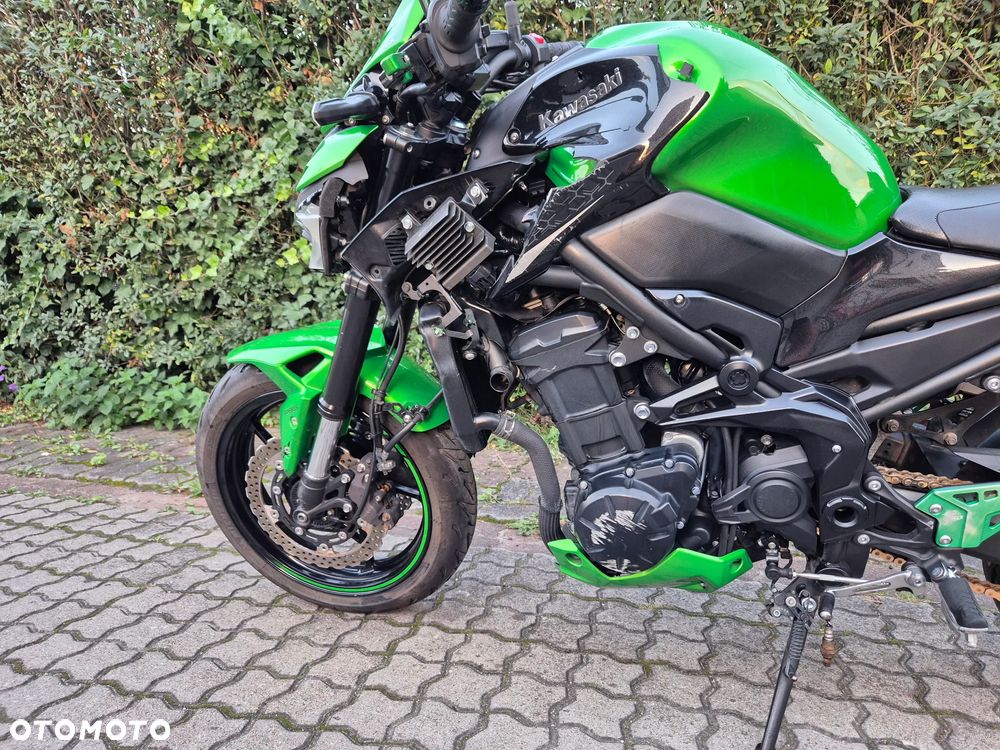 Kawasaki Z 900 - 25