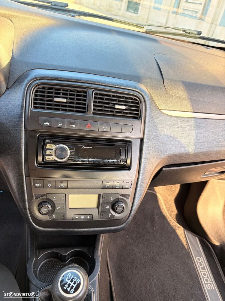Fiat Grande Punto 1.3 M-Jet Sport - 11