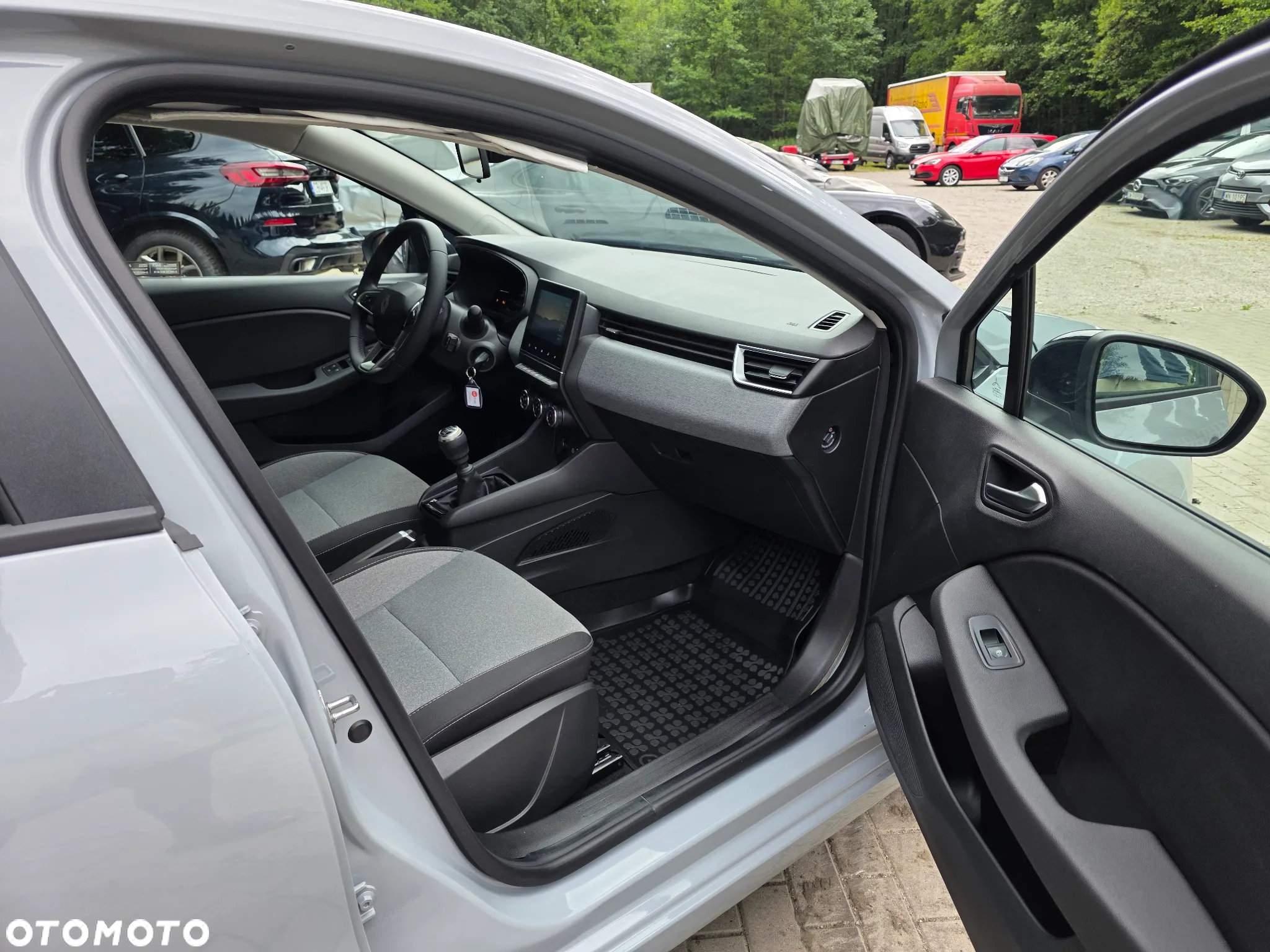 Renault Clio 1.0 TCe Evolution - 20