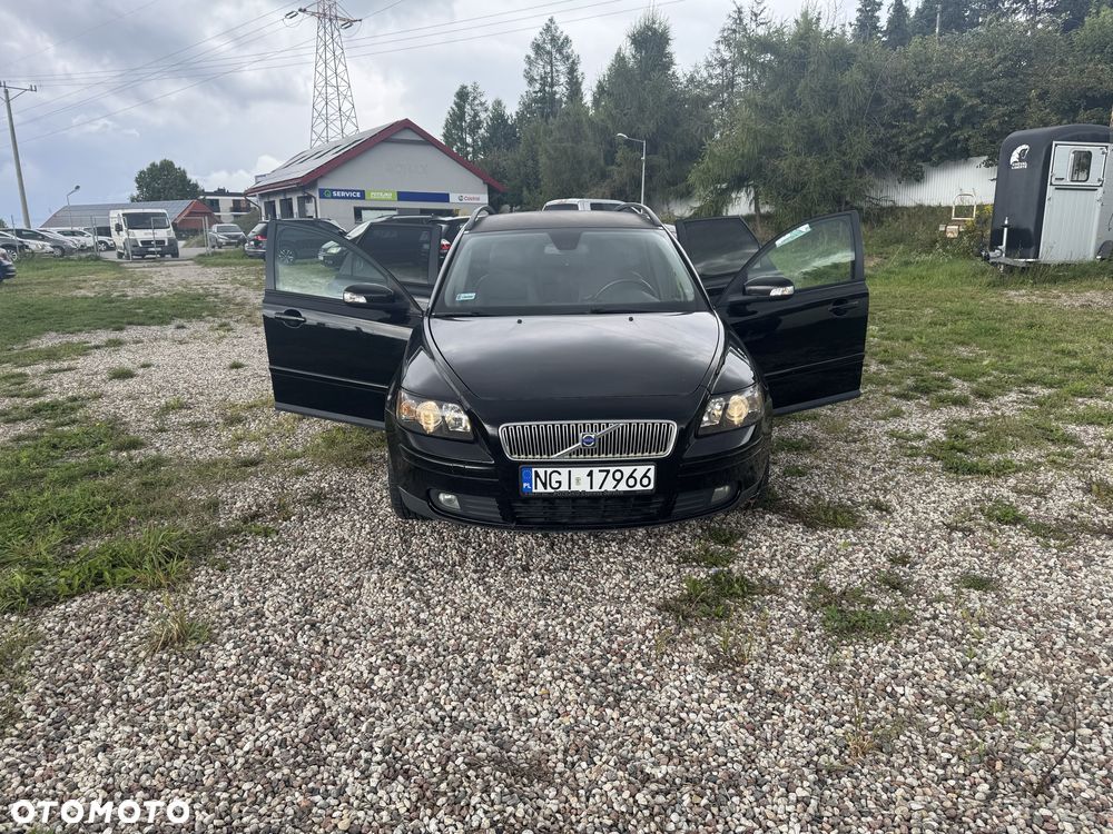 Volvo V50 - 1
