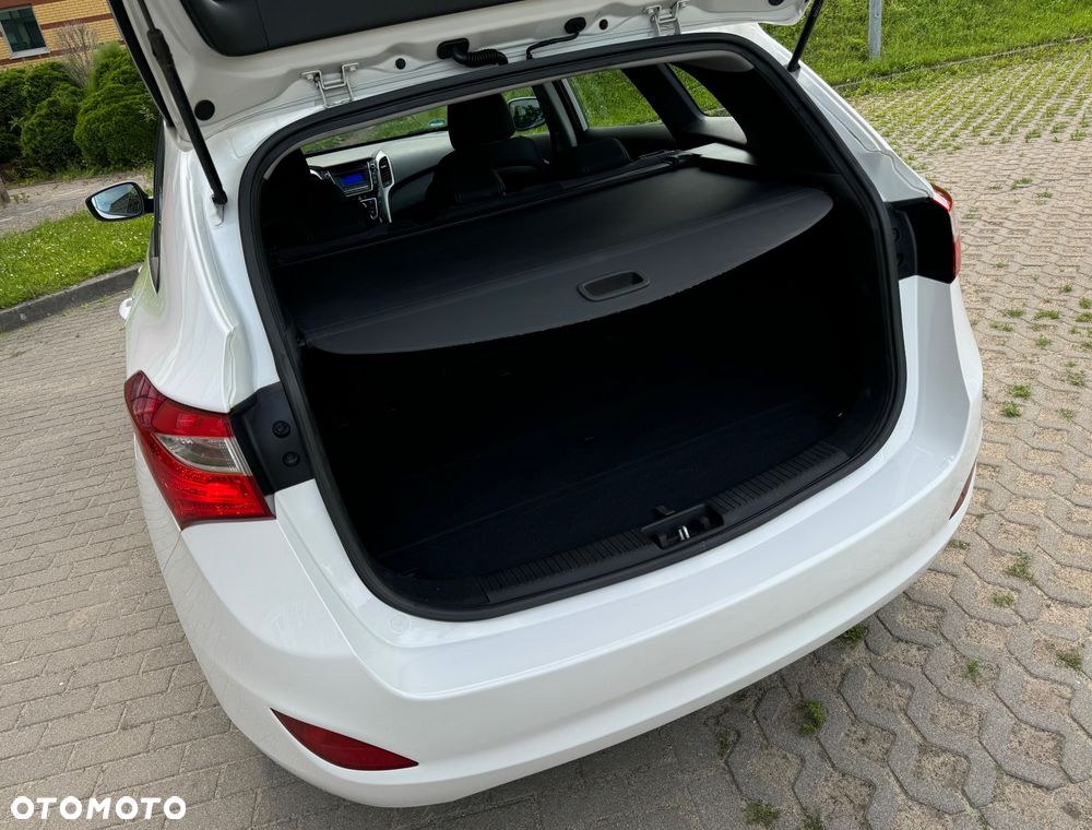 Hyundai i30 1.6 Style - 28