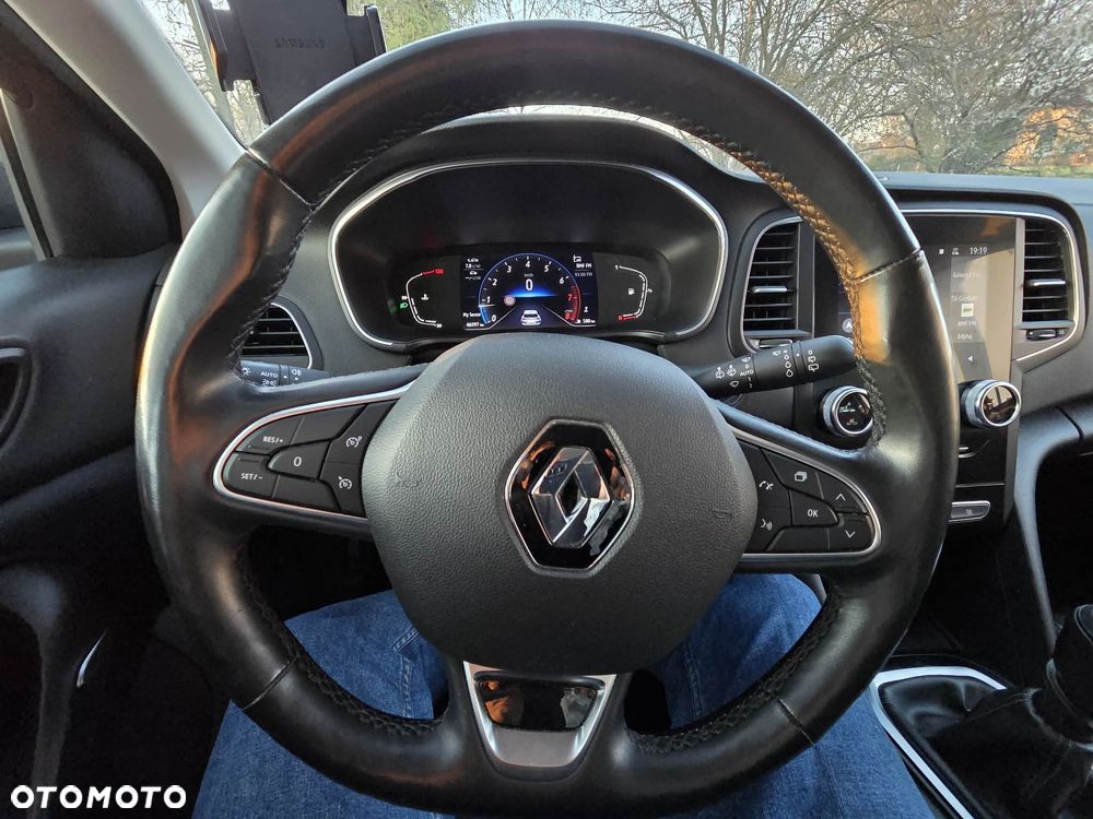 Renault Megane 1.3 TCe FAP Intens - 32