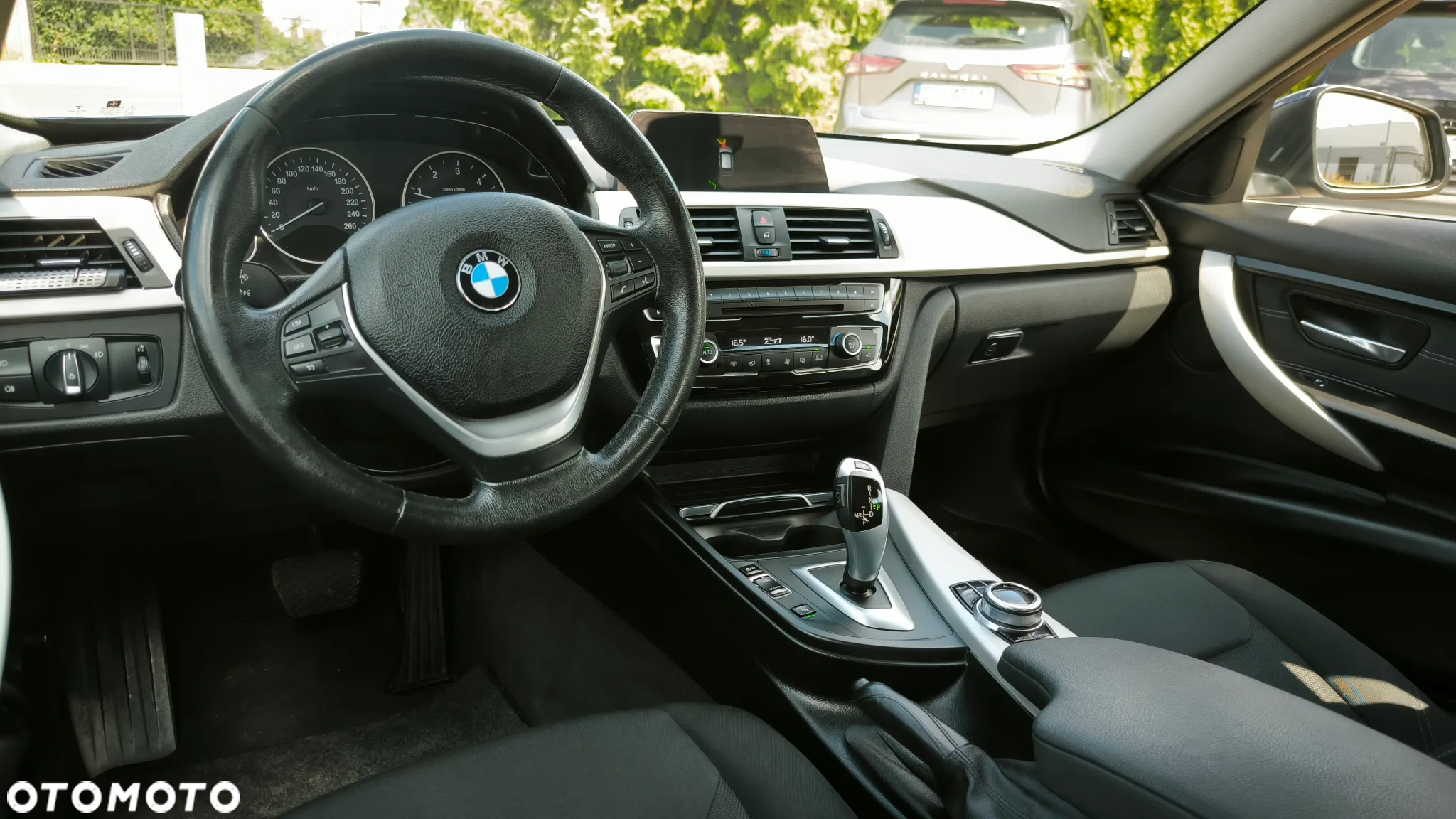 BMW Seria 3 316d Sport Line - 9