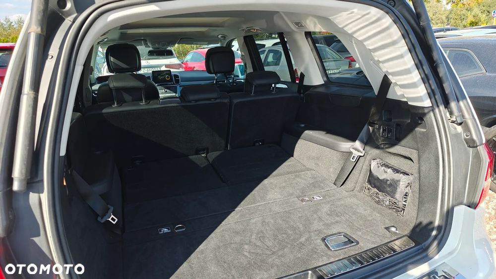 Mercedes-Benz GLS 500 4-Matic - 38