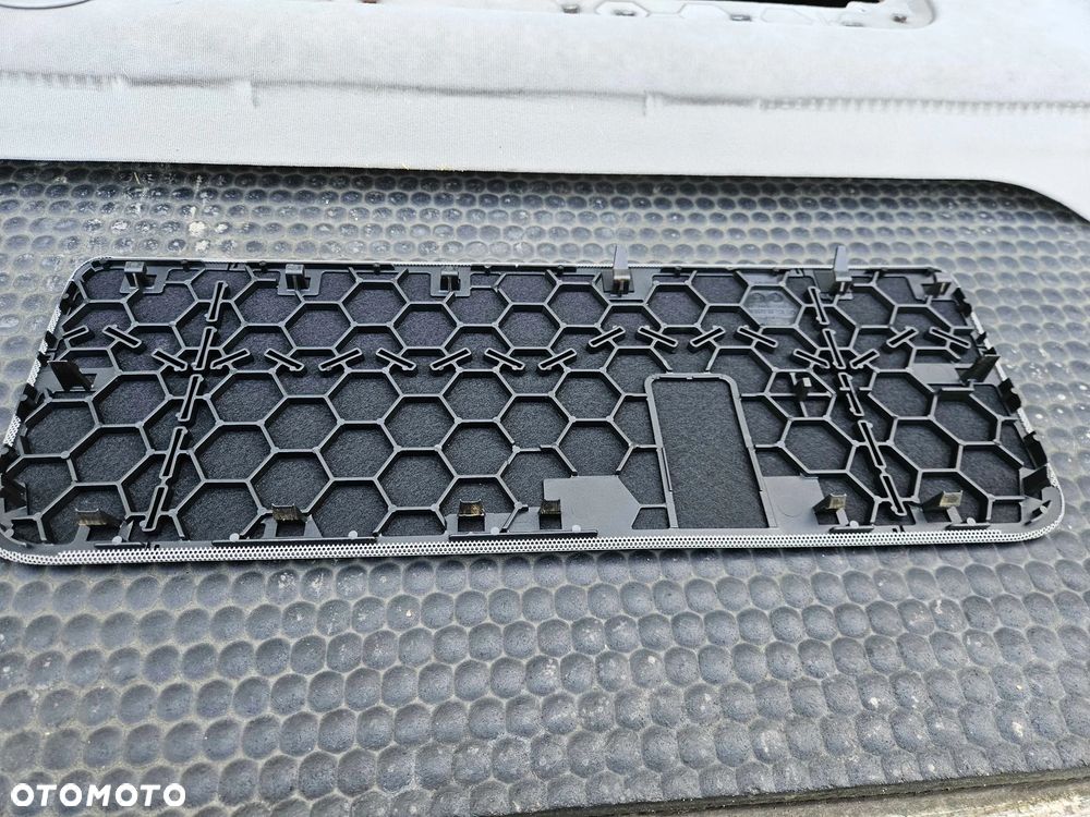 Oslona Glosnik Kratka Tapicerka Podszybie Polka Platin Hell Szyby Bagaznika Tyl Audi A4 B7 Sedan - 10