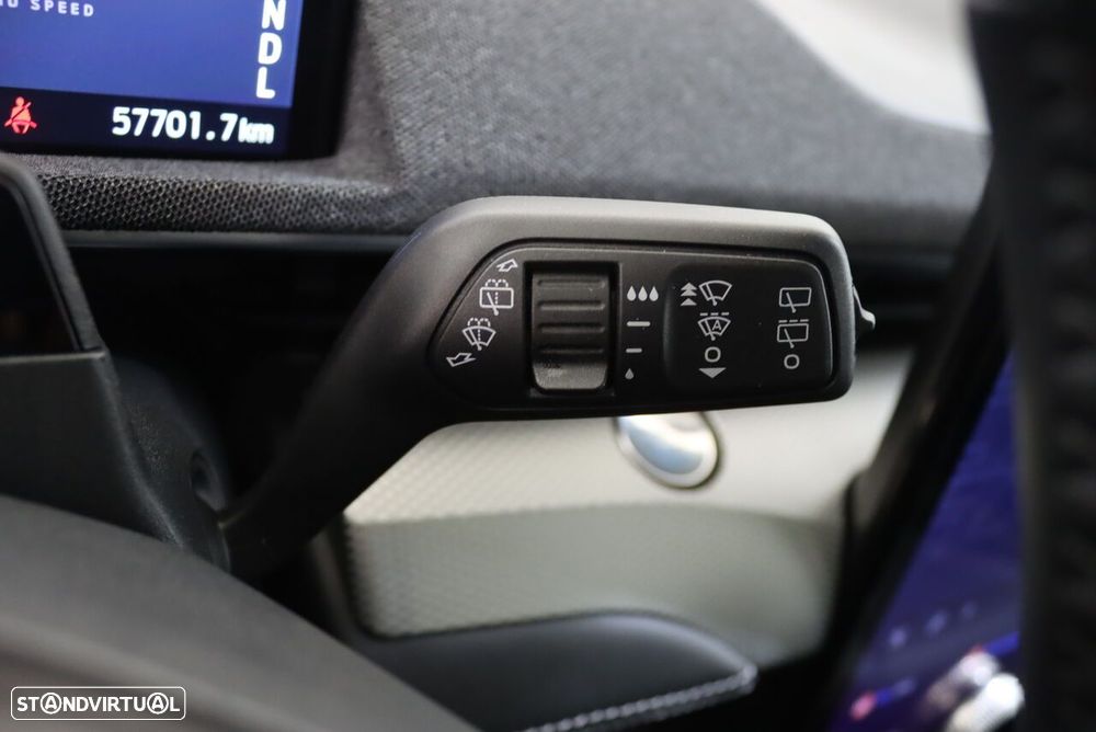 Ford Mustang Mach-E - 18