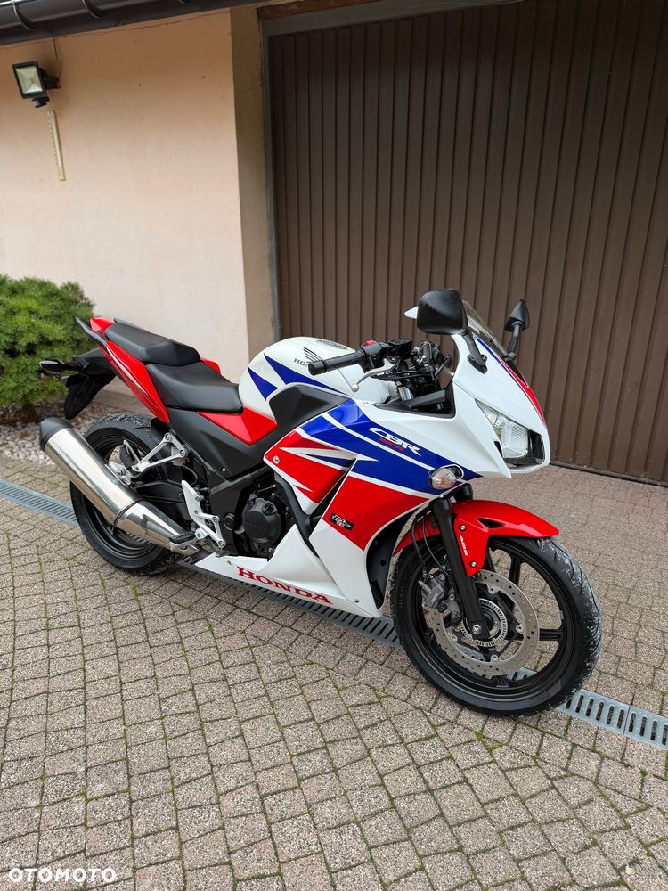 Honda CBR