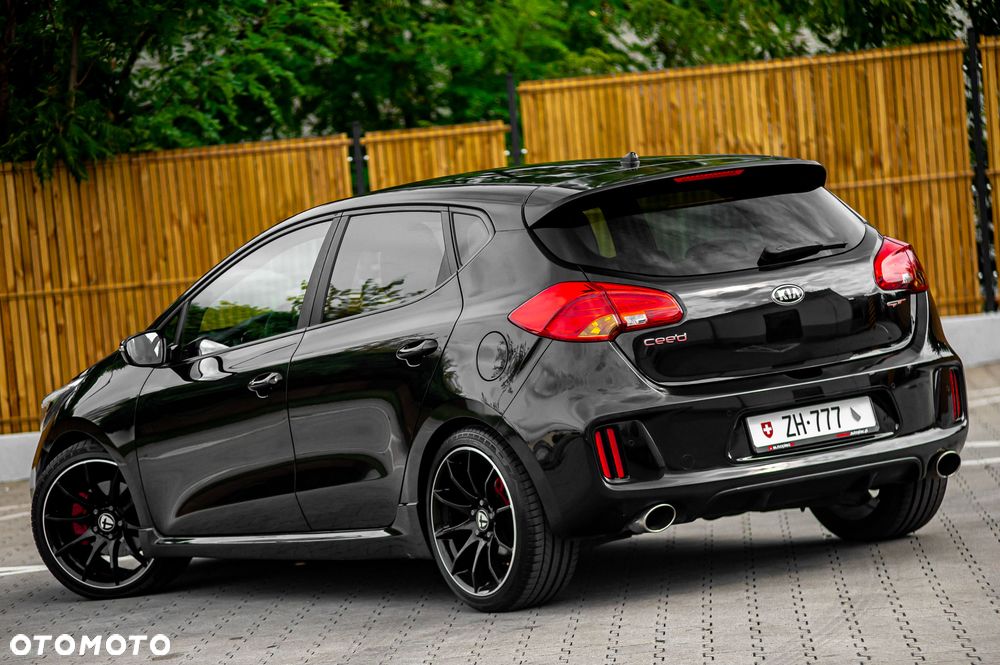 Kia Ceed 1.6 T-GDI GT-Challenge - 9