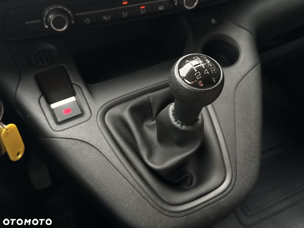 Toyota PROACE CITY - 25