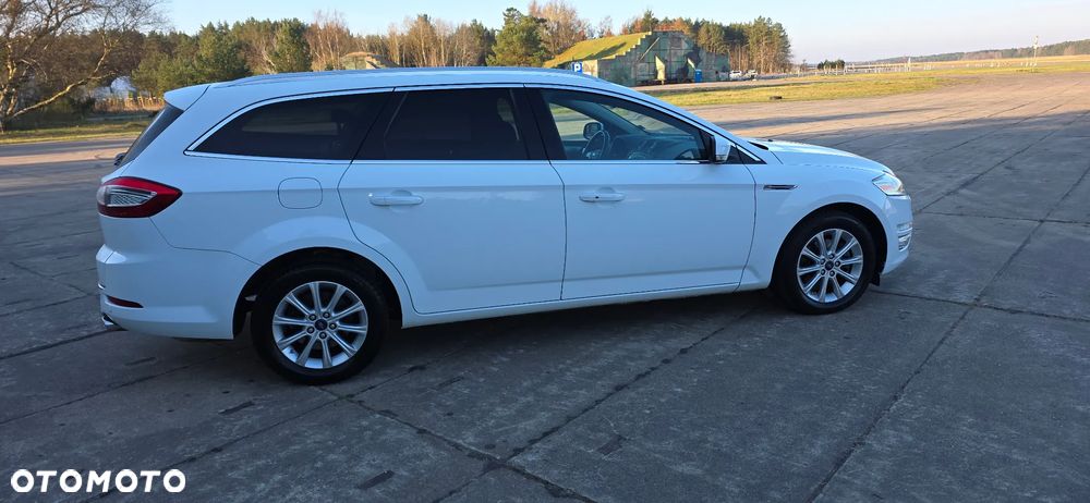 Ford Mondeo 2.0 EcoBoost Titanium - 13