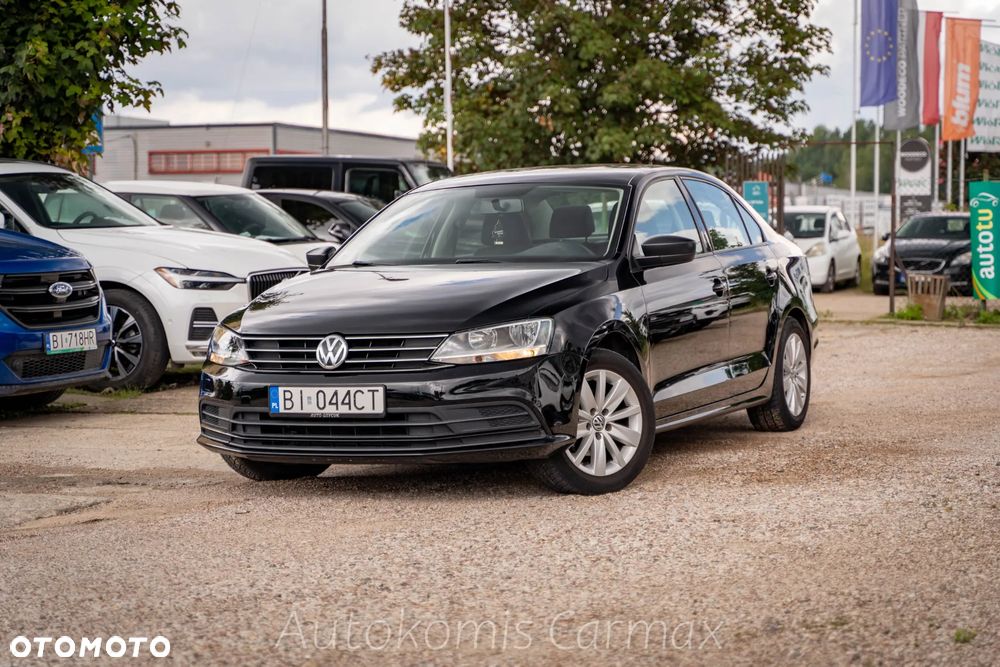 Volkswagen Jetta 2.0 Base - 1