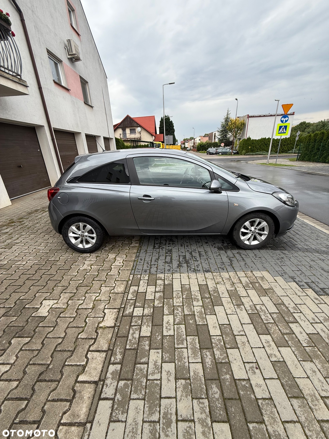 Opel Corsa 1.4 Active - 4