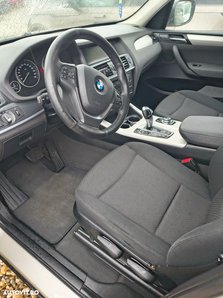 BMW X3 xDrive20d Aut. - 7