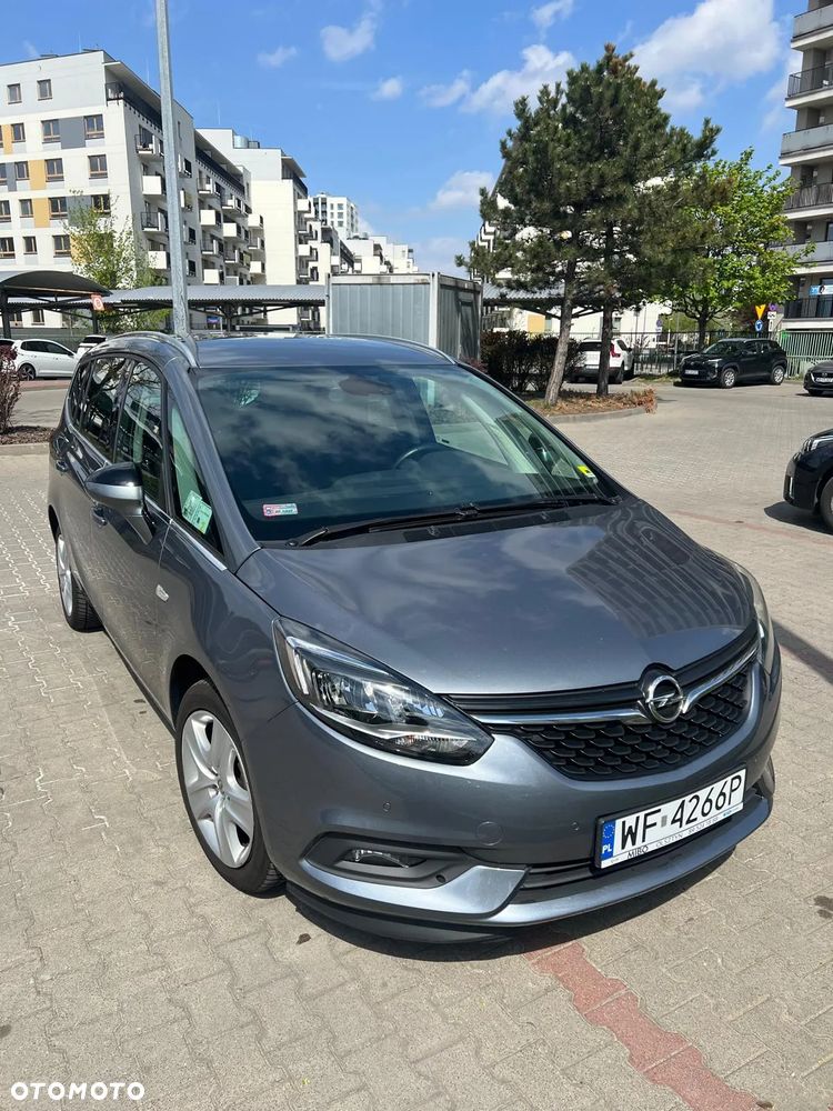Opel Zafira - 9