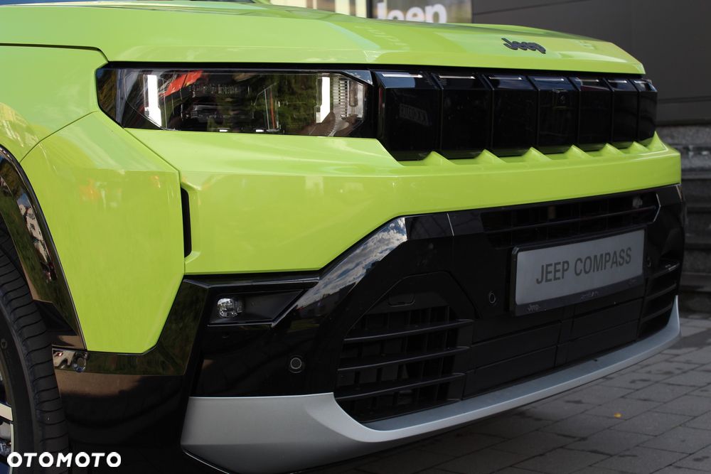 Jeep Compass 1.6 T4 PHEV First Edition FWD DCT - 6