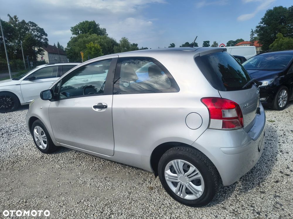 Toyota Yaris 1.0 Blue - 9