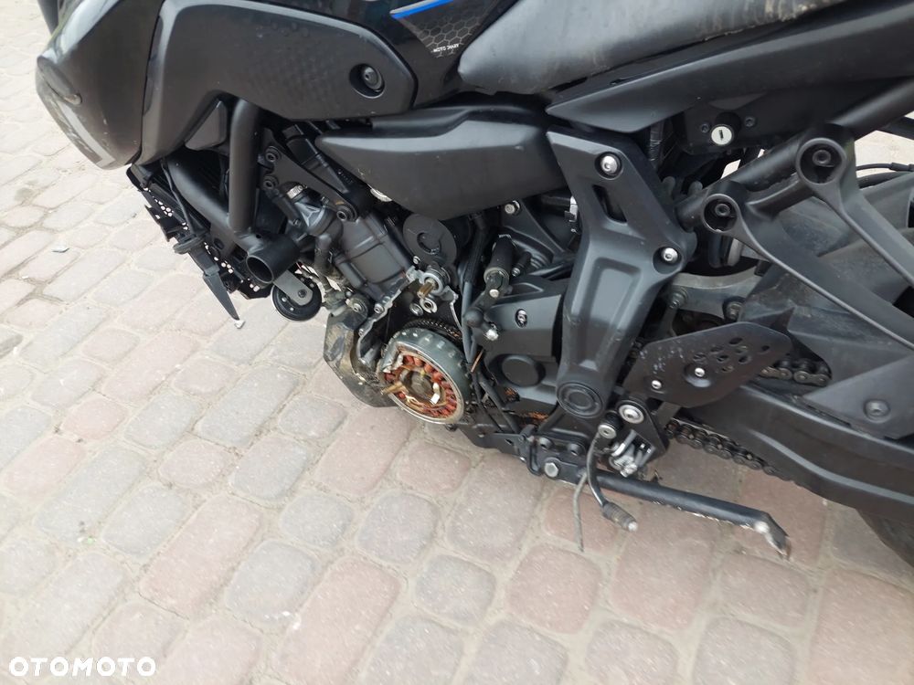 Yamaha MT - 15