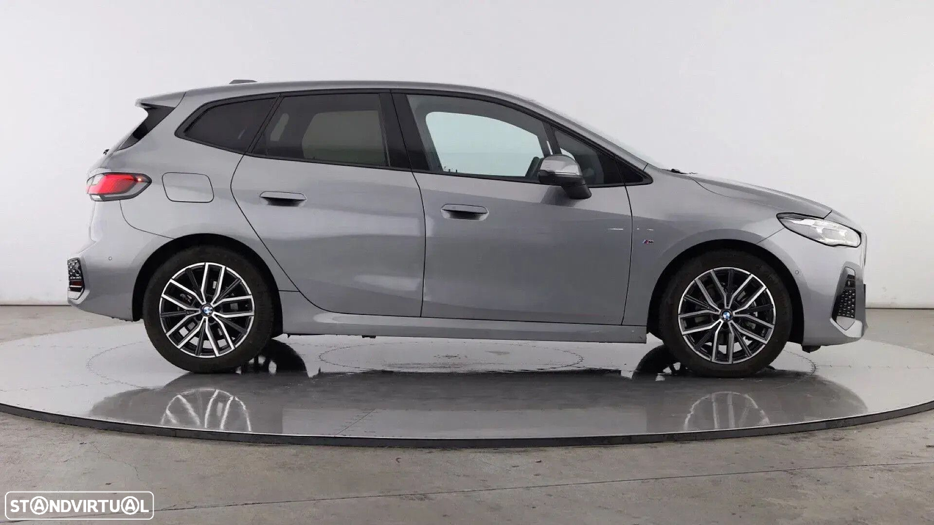 BMW 218 Active Tourer d Pack M Auto - 8