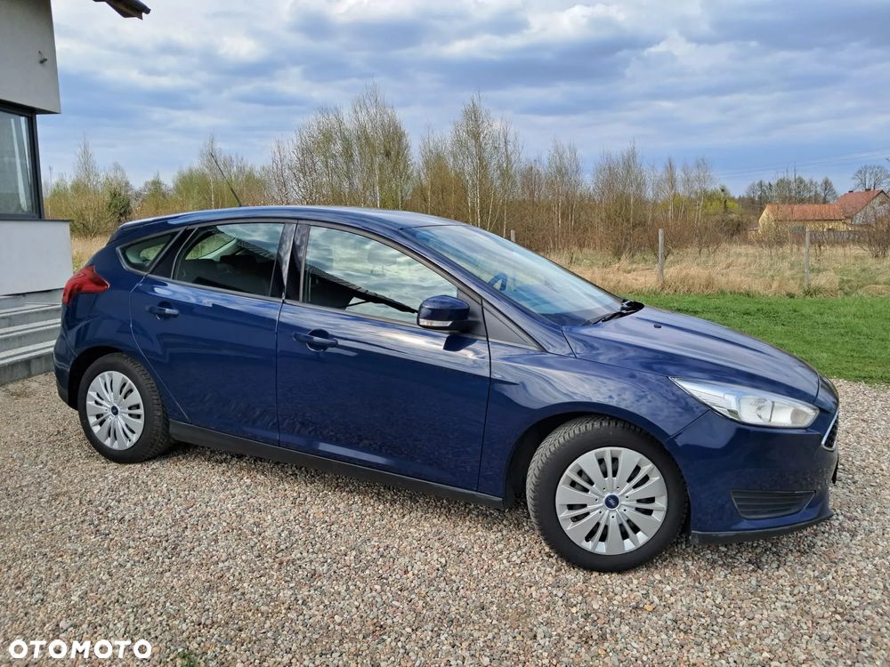 Ford Focus - 37