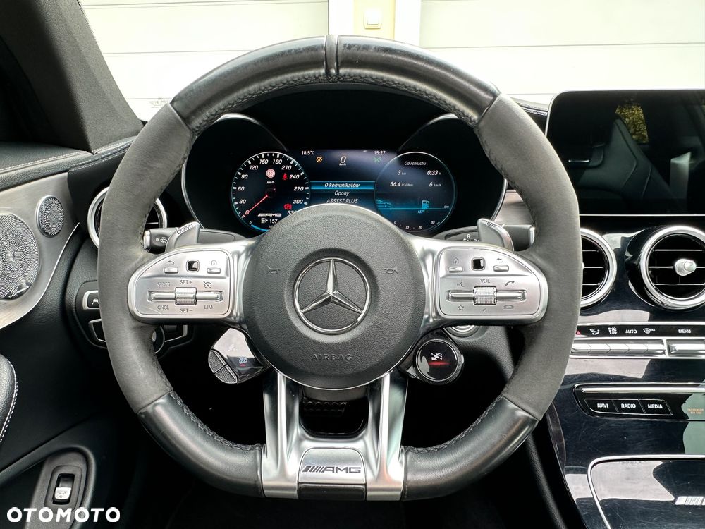 Mercedes-Benz Klasa C AMG 63 S AMG Speedshift MCT 9G - 23