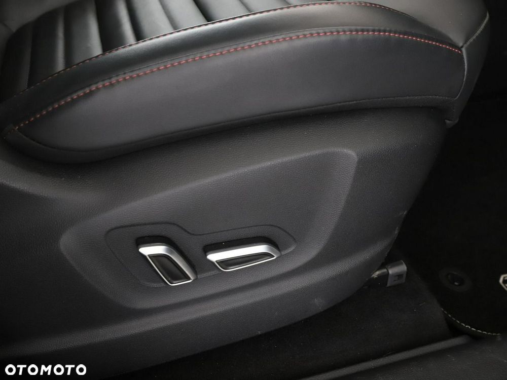 MG HS PHEV 1.5T-GDI Luxury - 36