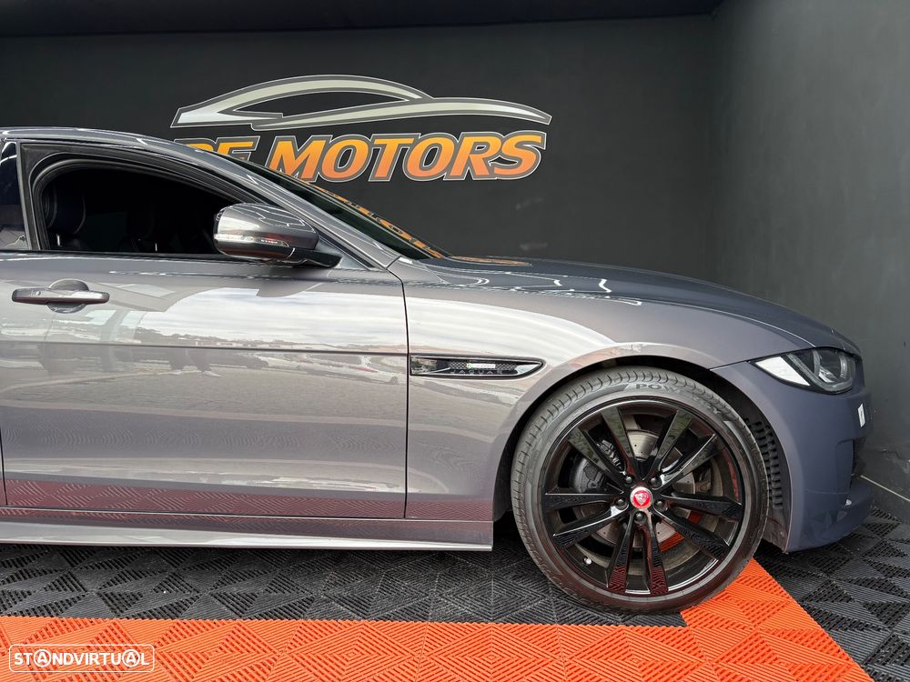Jaguar XE 20d Aut. R-Sport - 24