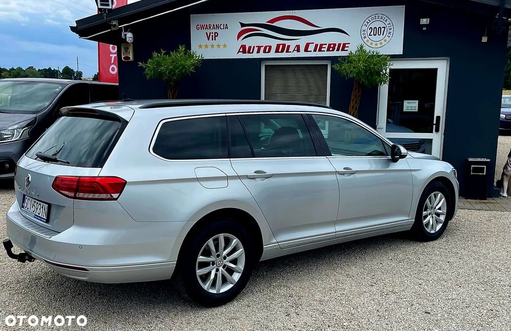 Volkswagen Passat 2.0 TDI (BlueMotion Technology) DSG Highline - 31