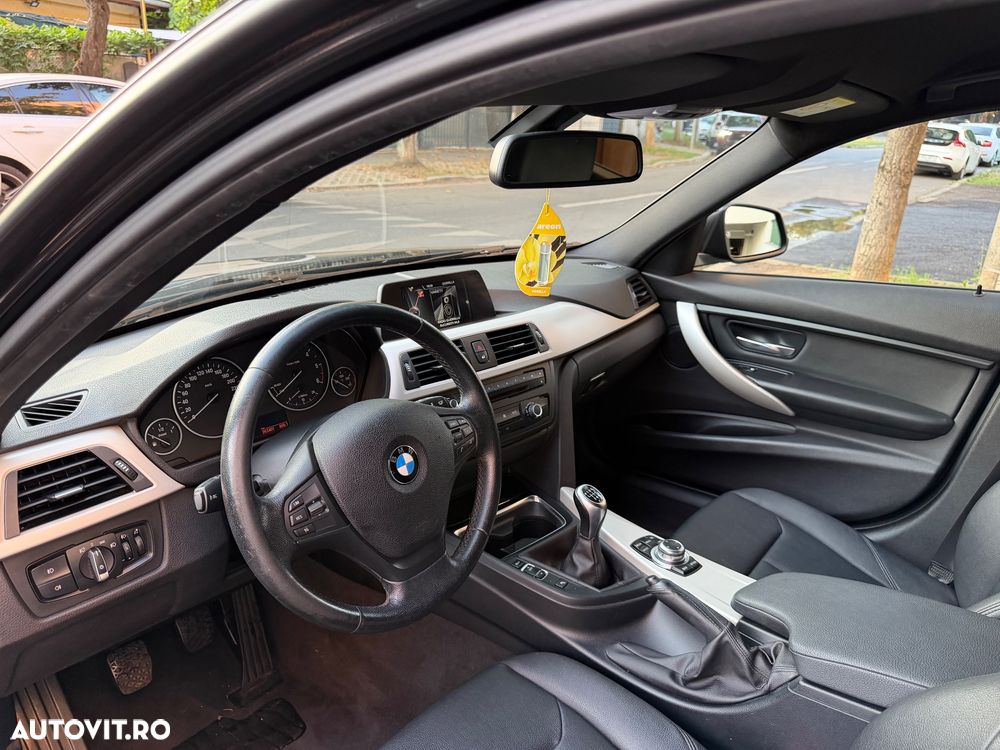 BMW Seria 3 318d xDrive - 8